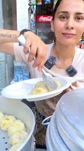 Anpad Momos Wali of Delhi, A Young Educated Girl Selling Momos on Street. Self -Expression as an Entrepreneur